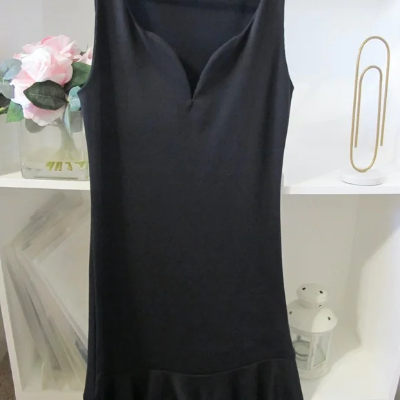 Express Women's Sleeveless Cocktail Little Black wedding party Dress Size Small - Picture 5 of 7